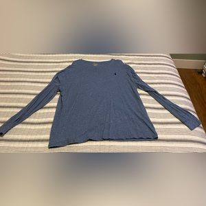 Polo V-Neck Sweater in a nice blue color. Silver L. Never worn